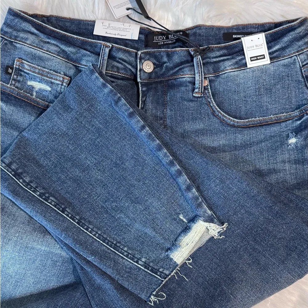 Judy Blue Indigo Distressed Back Pocket & Raw Hem Jeans Size 18W